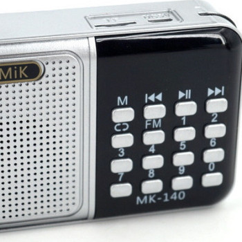 CMiK MK-140 Μίνι Επαναφορτιζόμενο Ραδιοφωνάκι με USB - Χρώμα: Ασημί